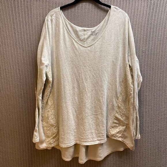 Lane Bryant cream and heather gray with glitter And lace top/20 - Picture 1 of 6
